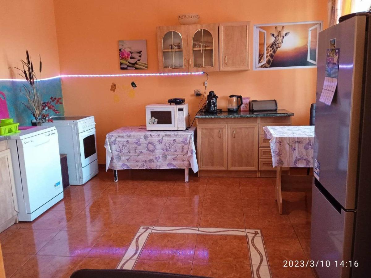 Raj Muszyna Apartamenty Z Widokiem Na Panorame Gorska Exteriör bild