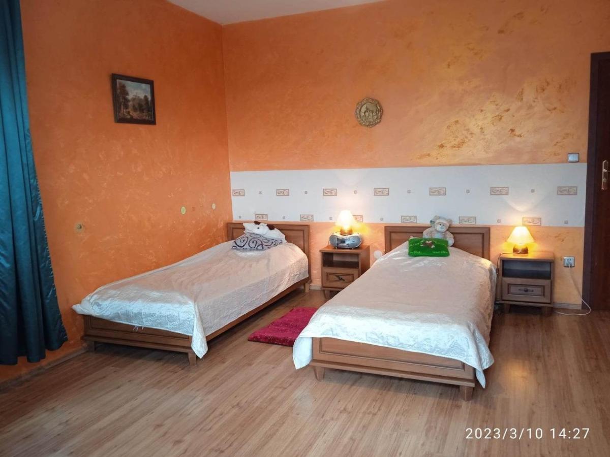 Raj Muszyna Apartamenty Z Widokiem Na Panorame Gorska Exteriör bild